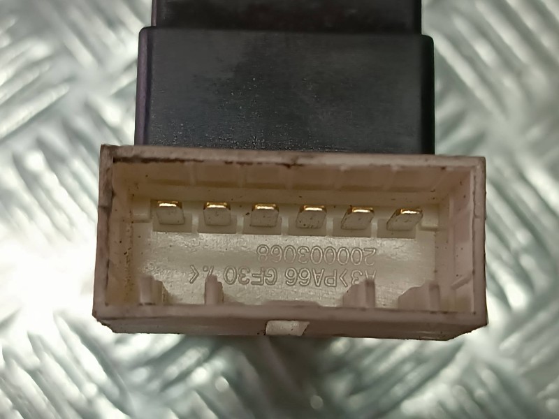 Recambio de mando elevalunas trasero izquierdo para chevrolet epica lt referencia OEM IAM 202006117 BLANCO CONECTOR 6 PINES