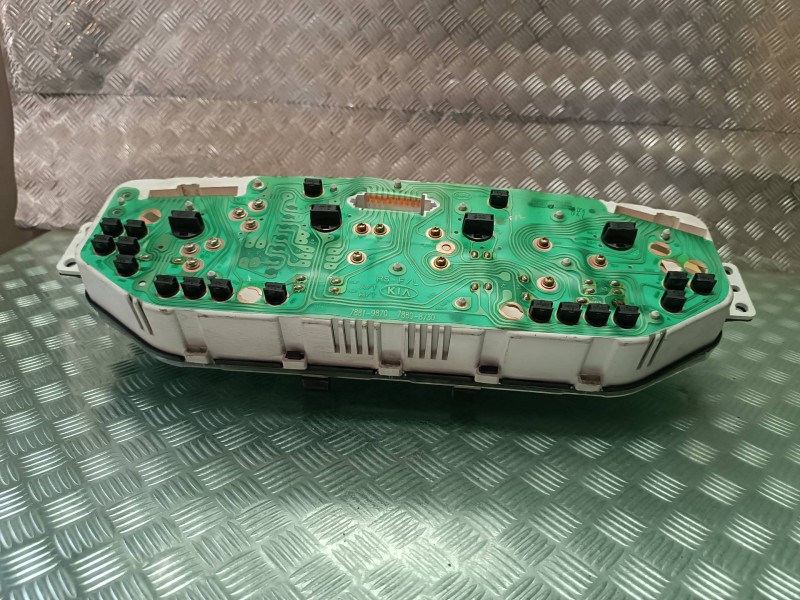 Recambio de cuadro instrumentos para kia carens 2.0 crdi ex monovolumen referencia OEM IAM 0K2KC55430A 20050426 78819870