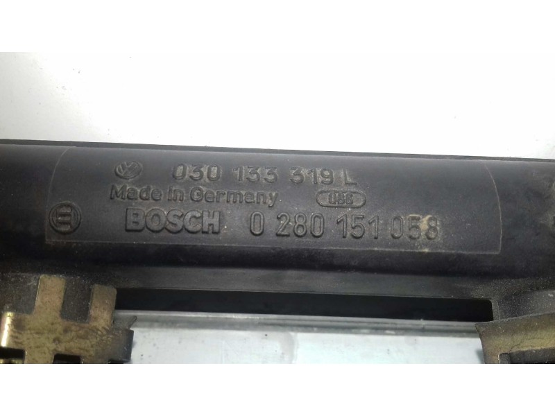 Recambio de rampa inyectora para volkswagen polo berlina (6n1) básico referencia OEM IAM 030133319L 0280151058 0280155731