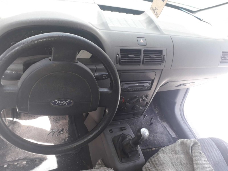 ford transit connect (tc7) del año 2005