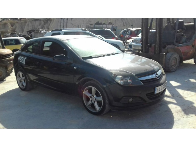 opel astra gtc del año 2005