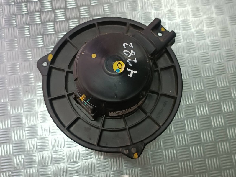 Recambio de ventilador calefaccion para chevrolet epica lt referencia OEM IAM V250 7106 CONECTOR 2 PINES