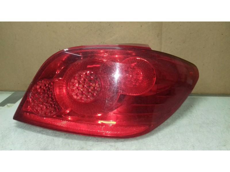 Recambio de piloto trasero derecho para peugeot 307 berlina (s2) xs referencia OEM IAM 9655767480  