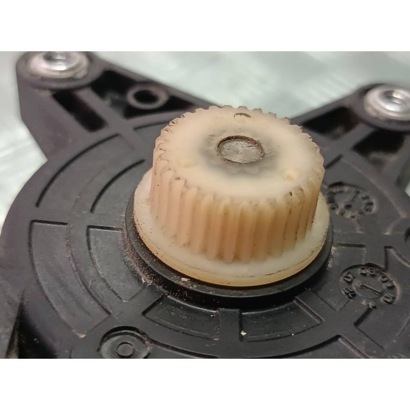 Recambio de motor elevalunas delantero derecho para chevrolet epica lt referencia OEM IAM 96627080 AZUL CONECTOR 2 PINES