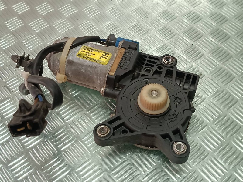 Recambio de motor elevalunas trasero izquierdo para chevrolet epica lt referencia OEM IAM 96647591  CONECTOR2 PINES