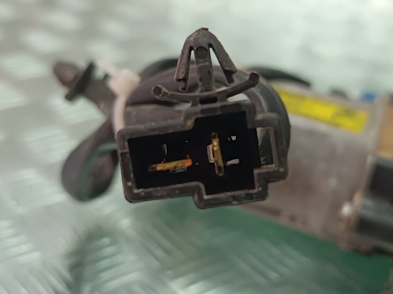 Recambio de motor elevalunas trasero izquierdo para chevrolet epica lt referencia OEM IAM 96647591  CONECTOR2 PINES