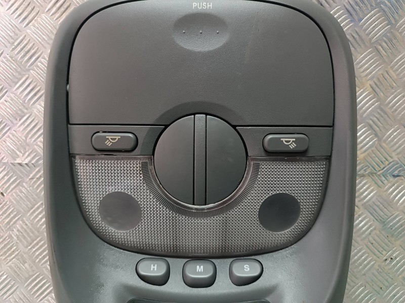 Recambio de luz interior para kia carens 2.0 crdi ex monovolumen referencia OEM IAM 928003E0 0K53E55710 0K2FA51410