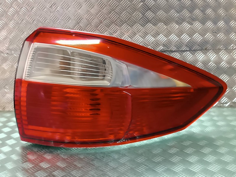 Recambio de piloto trasero derecho para ford c-max (cb3) ghia referencia OEM IAM AM5113404BE 89503077 EXT - ALETA