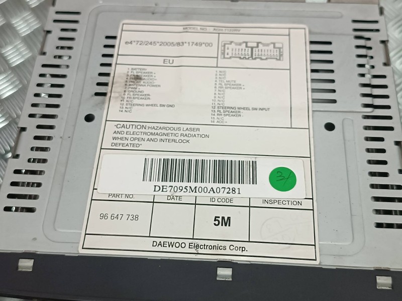 Recambio de sistema audio / radio cd para chevrolet epica lt referencia OEM IAM 96647738  