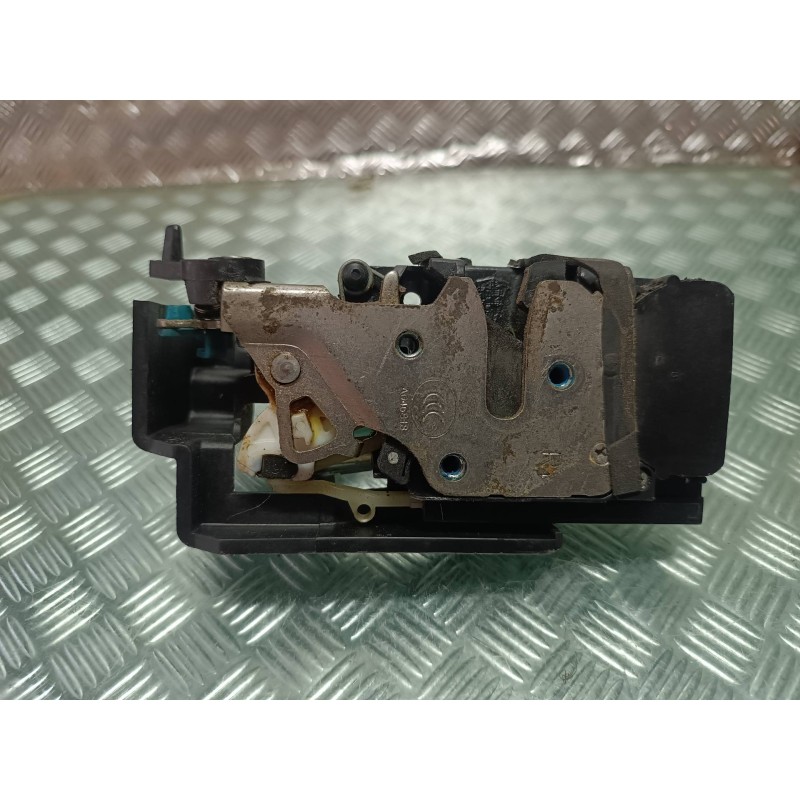 Recambio de cerradura puerta trasera derecha para chevrolet epica lt referencia OEM IAM A046818 CONECTOR 2 PINES ELECTRICA
