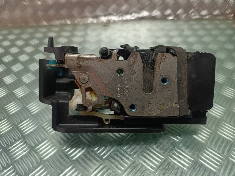 Recambio de cerradura puerta trasera derecha para chevrolet epica lt referencia OEM IAM A046818 CONECTOR 2 PINES ELECTRICA