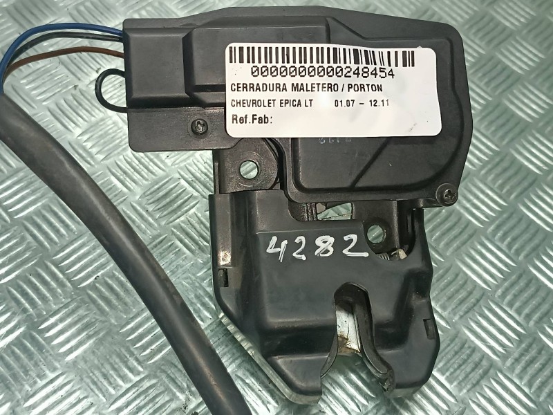 Recambio de cerradura maletero / porton para chevrolet epica lt referencia OEM IAM   CONECTOR 3 PINES