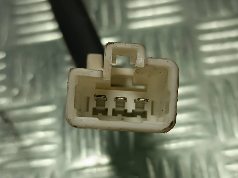 Recambio de cerradura maletero / porton para chevrolet epica lt referencia OEM IAM   CONECTOR 3 PINES