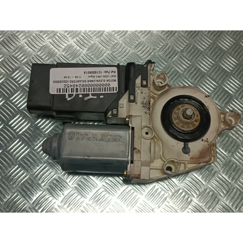 Recambio de motor elevalunas delantero izquierdo para seat leon (1m1) signo referencia OEM IAM 1C1959801A 101387102 