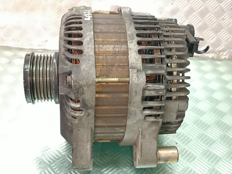 Recambio de alternador para peugeot 407 st sport referencia OEM IAM 965475280 A004TJ0084A CL18