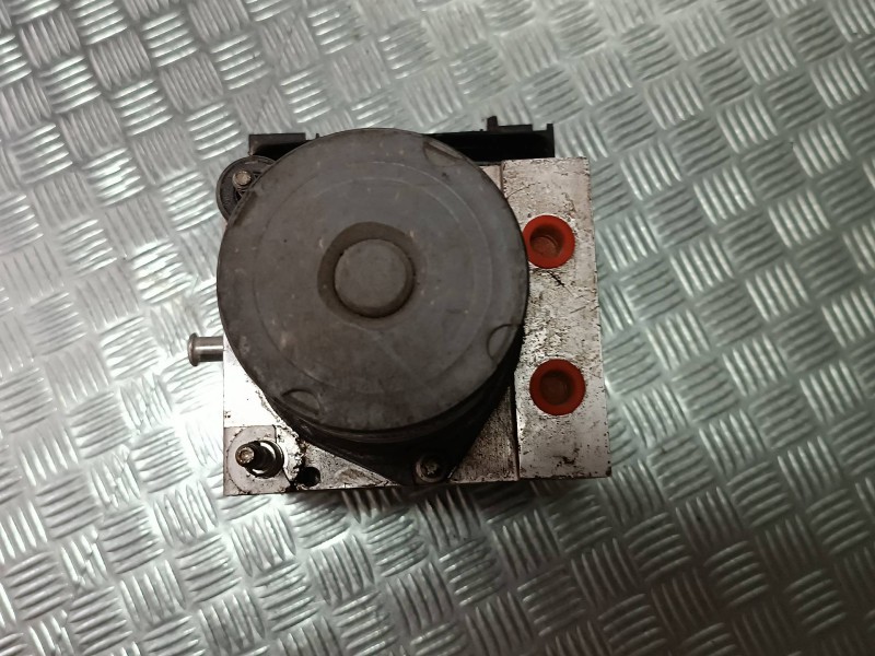 Recambio de abs para hyundai santa fe (bm) 2.2 crdi classic (2wd) referencia OEM IAM 589102B850 0265235070 