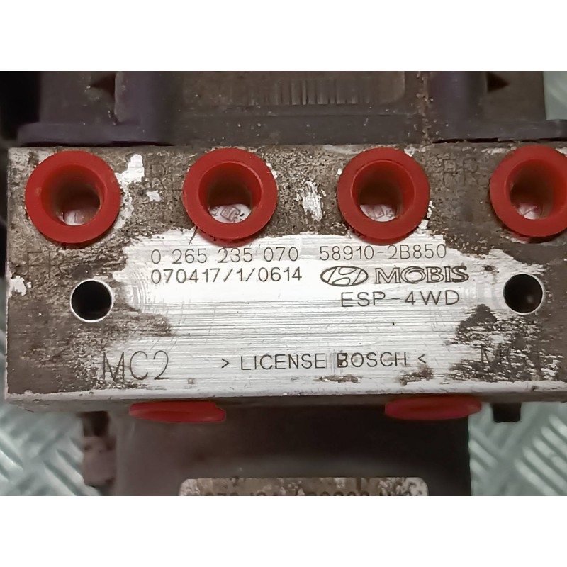 Recambio de abs para hyundai santa fe (bm) 2.2 crdi classic (2wd) referencia OEM IAM 589102B850 0265235070 