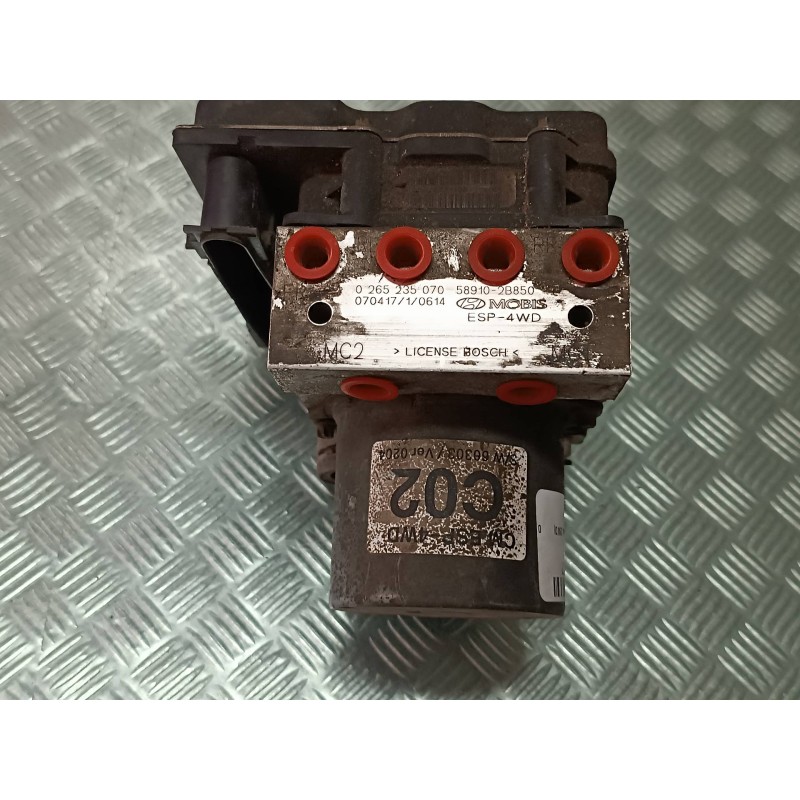 Recambio de abs para hyundai santa fe (bm) 2.2 crdi classic (2wd) referencia OEM IAM 589102B850 0265235070 