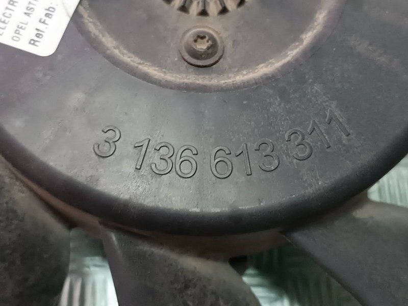 Recambio de electroventilador para opel astra gtc cosmo referencia OEM IAM 24467442 0130303304 3136613311