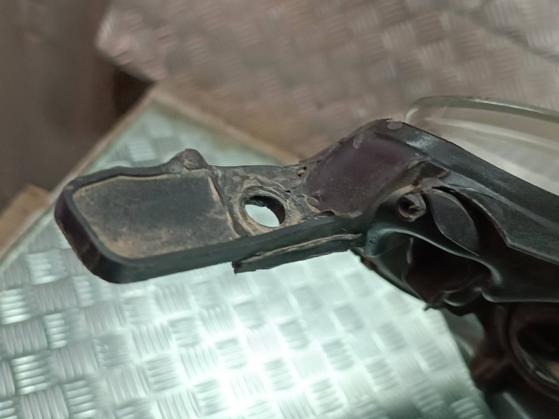 Recambio de faro izquierdo para peugeot 407 st sport referencia OEM IAM 964194428002 0301213271 XENON