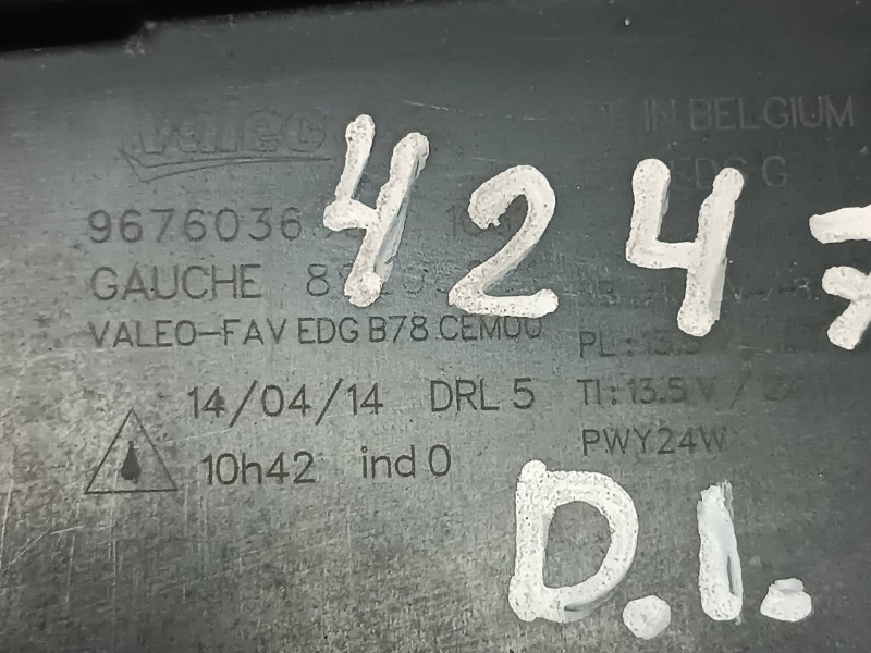 Recambio de piloto delantero izquierdo para citroen c4 picasso attraction referencia OEM IAM 9676036380  VALEO