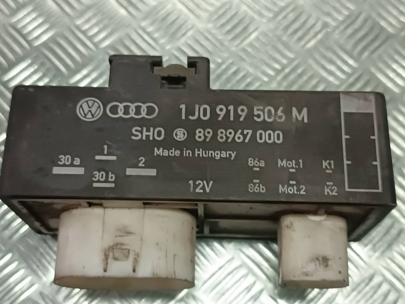 Recambio de caja reles / fusibles para seat ibiza (6l1) fresh referencia OEM IAM 1J0919506M 898967000 VENTILADORES