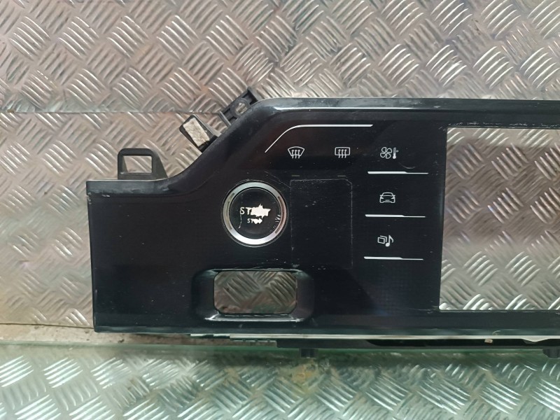 Recambio de mando climatizador para citroen c4 picasso attraction referencia OEM IAM 96778739XU 28318367 DELPHI