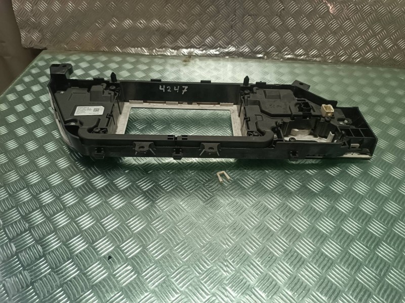 Recambio de mando climatizador para citroen c4 picasso attraction referencia OEM IAM 96778739XU 28318367 DELPHI