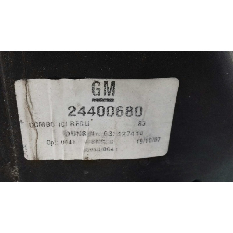 Recambio de retrovisor izquierdo para opel combo (corsa c) familiar referencia OEM IAM 24400680  MANUAL