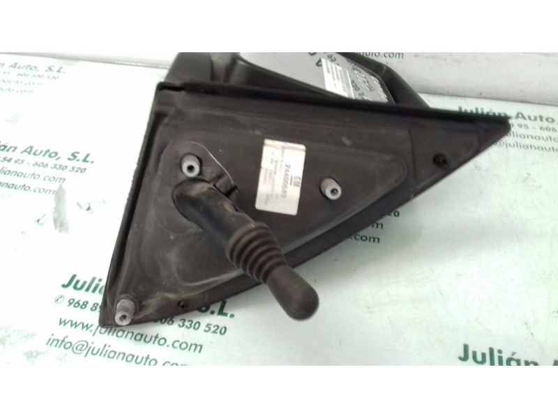 Recambio de retrovisor izquierdo para opel combo (corsa c) familiar referencia OEM IAM 24400680  MANUAL