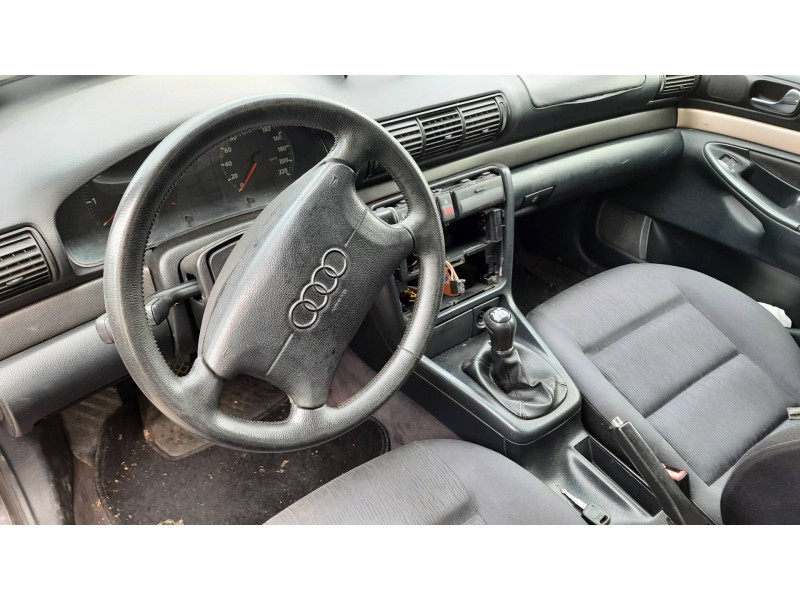 audi a4 berlina (b5) del año 1996