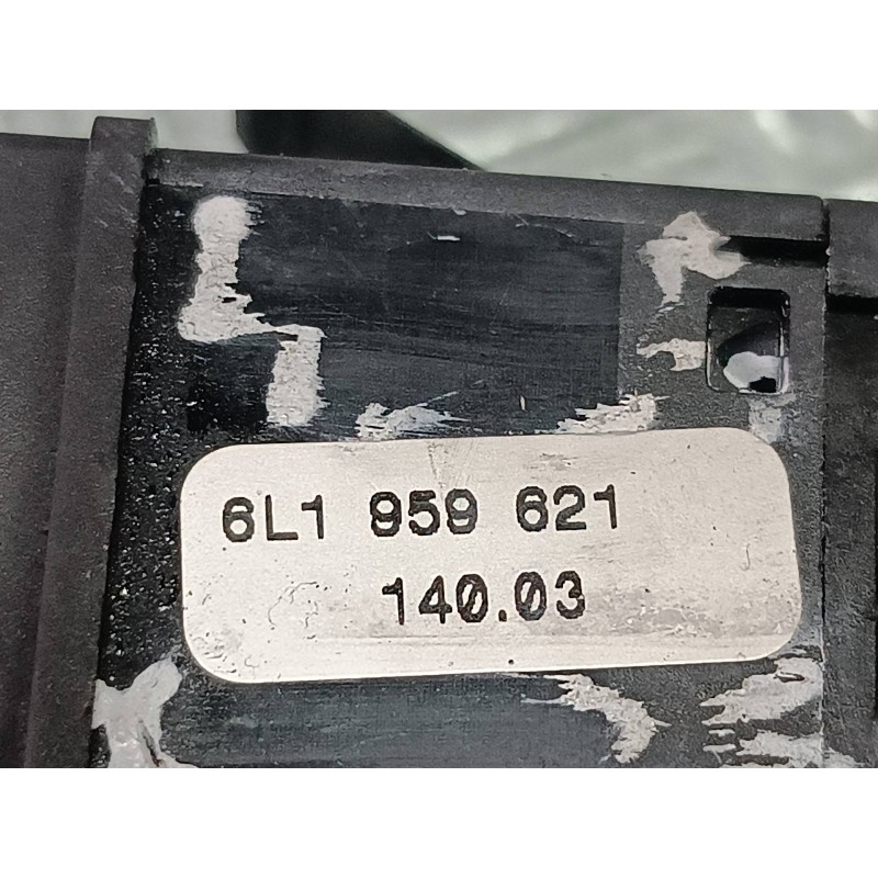 Recambio de interruptor para seat ibiza (6l1) fresh referencia OEM IAM 6L1959621 CONECTOR 5 PINES LUNETA TRASERA