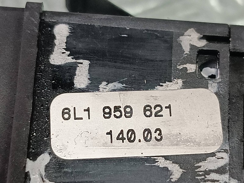 Recambio de interruptor para seat ibiza (6l1) fresh referencia OEM IAM 6L1959621 CONECTOR 5 PINES LUNETA TRASERA
