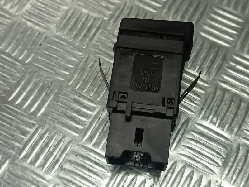 Recambio de interruptor para seat ibiza (6l1) fresh referencia OEM IAM 6L1959621 CONECTOR 5 PINES LUNETA TRASERA