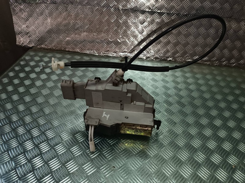Recambio de cerradura puerta trasera izquierda para peugeot 407 st sport referencia OEM IAM  GRIS ELECTRICA