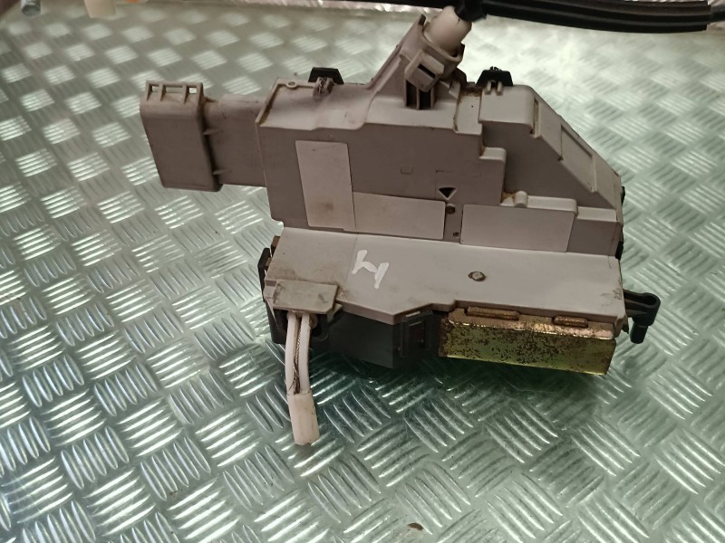 Recambio de cerradura puerta trasera izquierda para peugeot 407 st sport referencia OEM IAM  GRIS ELECTRICA