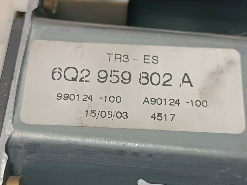 Recambio de motor elevalunas delantero izquierdo para seat ibiza (6l1) fresh referencia OEM IAM 6Q2959802A 101387102 