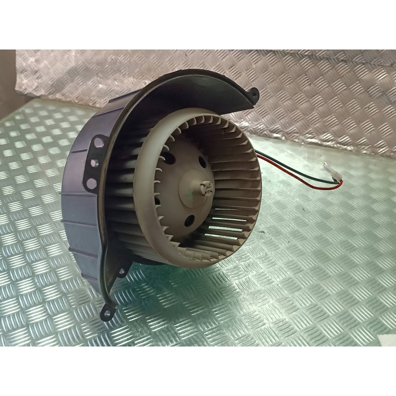 Recambio de ventilador calefaccion para opel astra gtc cosmo referencia OEM IAM 52407543 855601156 CONECTOR 2 PINES