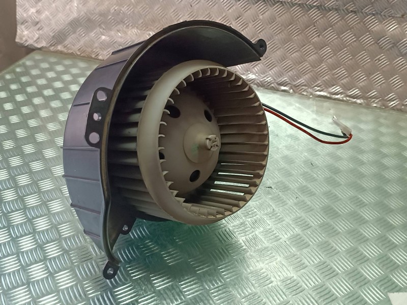 Recambio de ventilador calefaccion para opel astra gtc cosmo referencia OEM IAM 52407543 855601156 CONECTOR 2 PINES