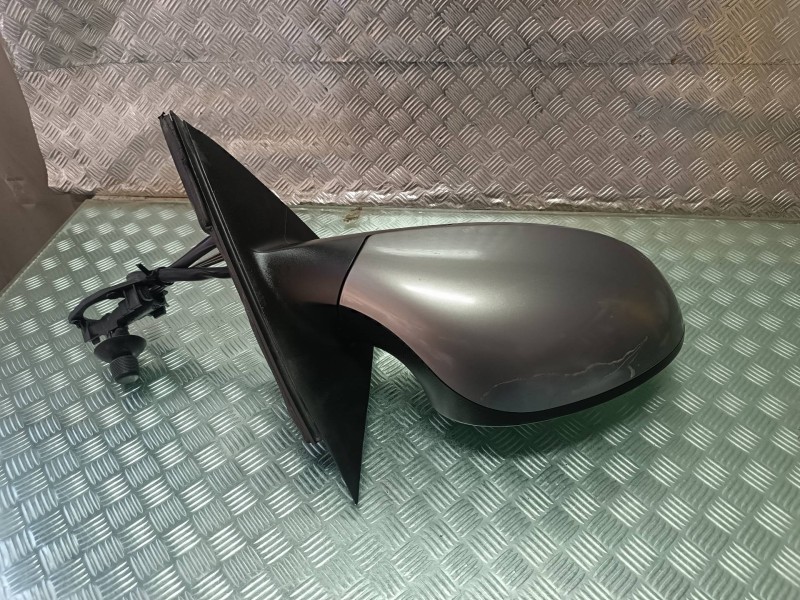 Recambio de retrovisor derecho para seat ibiza (6l1) fresh referencia OEM IAM 876048  MANUAL