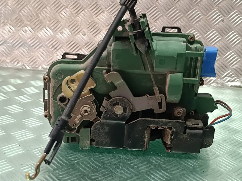 Recambio de cerradura puerta delantera izquierda para seat ibiza (6l1) fresh referencia OEM IAM 3B1837015AM AZUL ELECTRICA