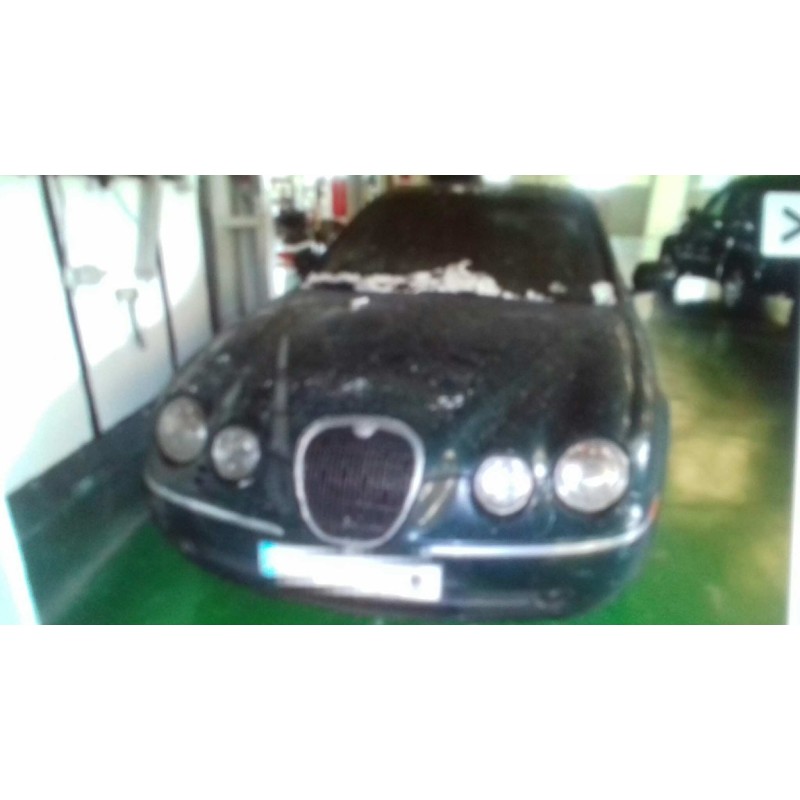 jaguar s-type del año 2004