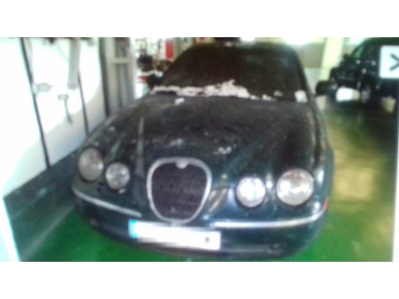 jaguar s-type del año 2004