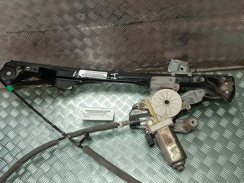 Recambio de elevalunas delantero izquierdo para ford focus berlina (cak) ambiente referencia OEM IAM   ELECTRICO