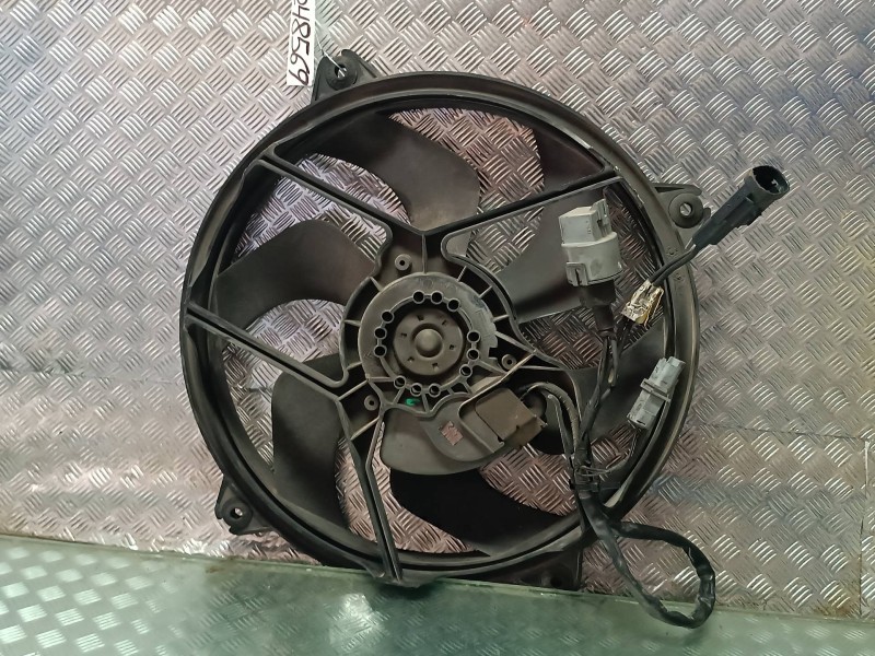 Recambio de electroventilador para peugeot 407 st sport referencia OEM IAM 1831856000  