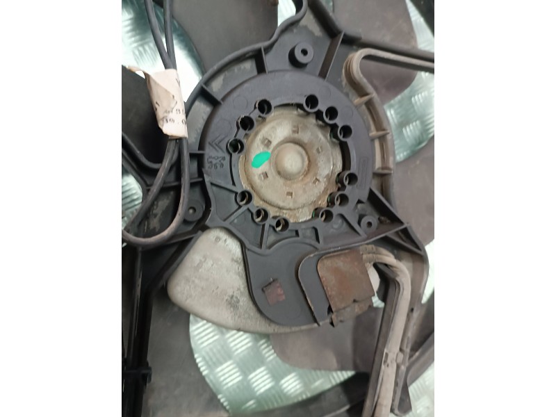 Recambio de electroventilador para peugeot 407 st sport referencia OEM IAM 183185600 89241 856