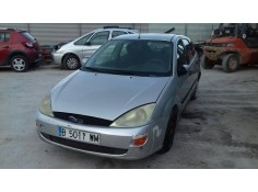 ford focus berlina (cak) del año 2000