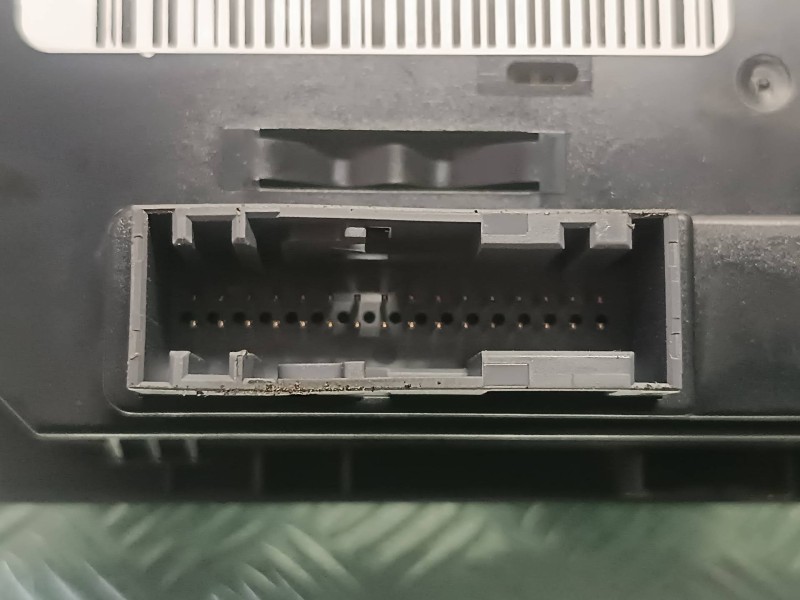 Recambio de mando climatizador para opel astra gtc cosmo referencia OEM IAM 13122962 EL2 