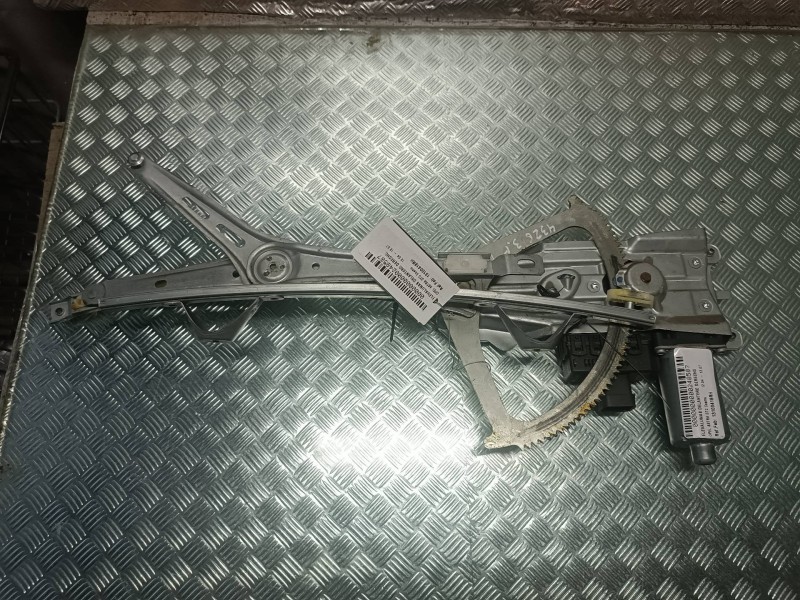 Recambio de elevalunas delantero derecho para opel astra gtc cosmo referencia OEM IAM 13100418RH 13100406RH ELECTRICO