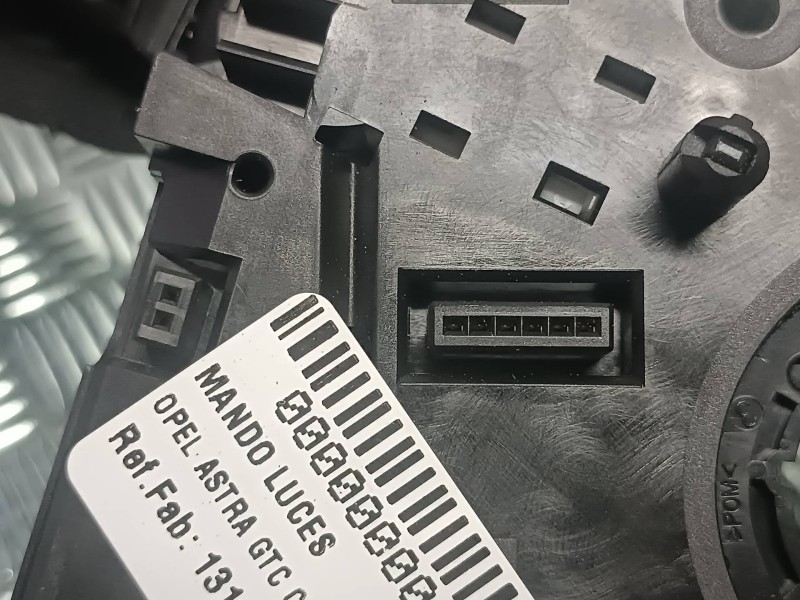 Recambio de mando luces para opel astra gtc cosmo referencia OEM IAM 13198908XE 498990969 203772